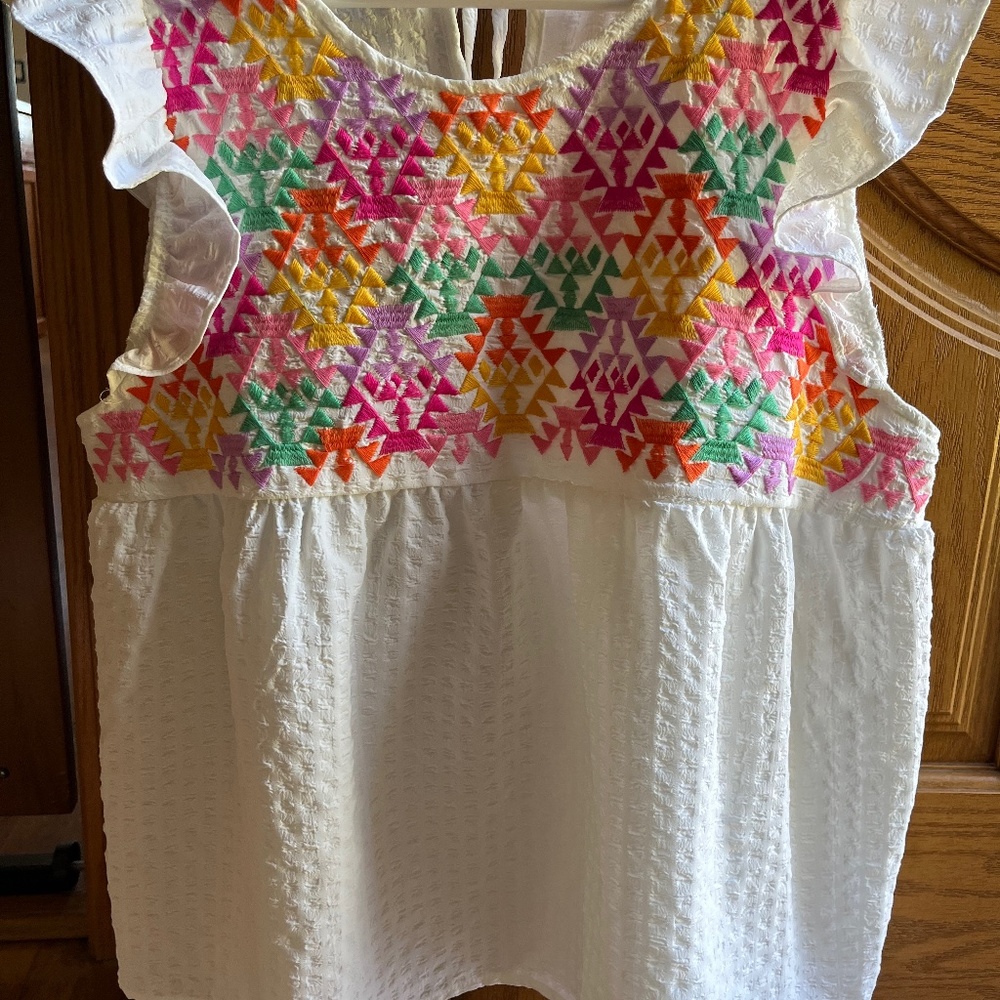 THML Women’s Shirt Top New Size L